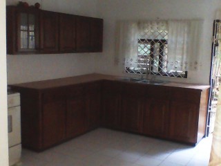 Golden acres, Kingston / St. Andrew, Jamaica - Flat for Lease/rental